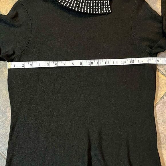 NWT TanJay Cowl Neck Beaded Black Sweater Small - Picture 8 of 13